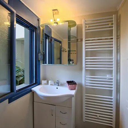 Seasight Living Vakantiehuis Plitra